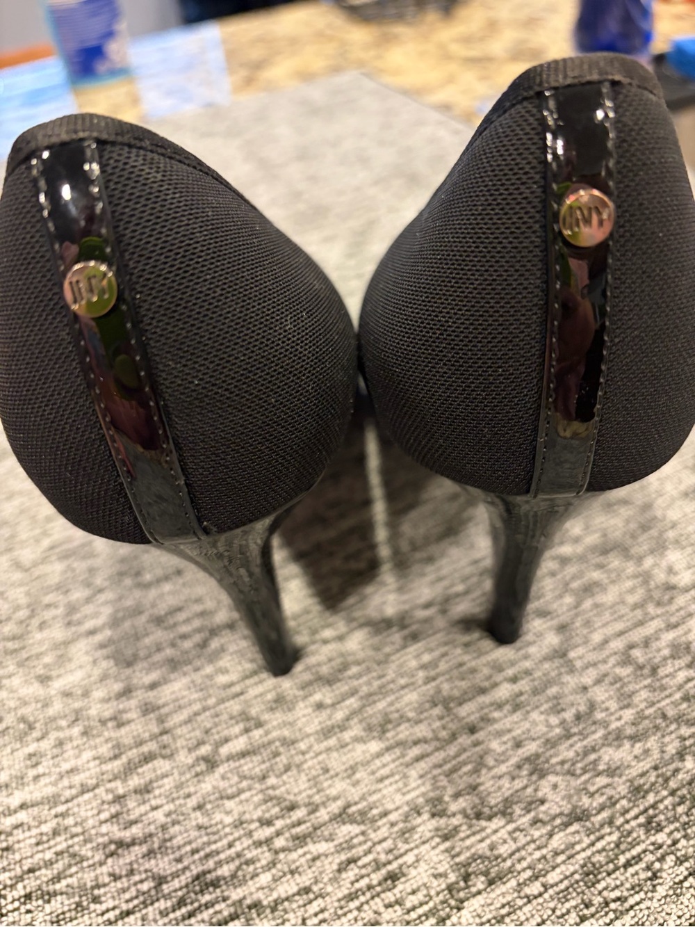Jones New York Black Pointed Toe Heels - Picture 5 of 5